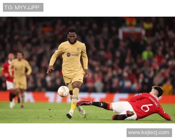 西甲激战阿森纳大胜曼联神奇扑救成比赛转折点赛后深度解析