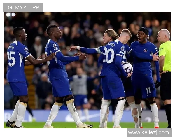 德甲激战切尔西大胜多特蒙德点球争议引发全场热议 德甲激战切尔西大胜多特蒙德点球争议引发全场热议