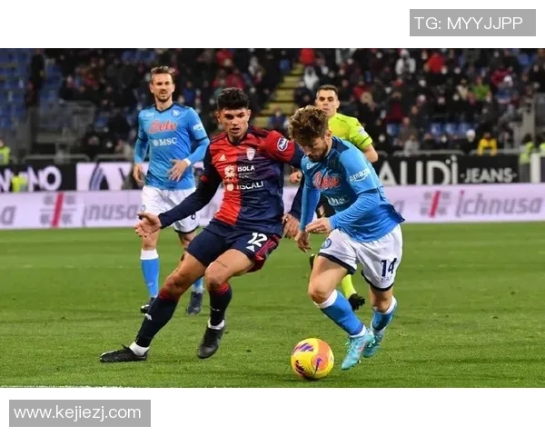 欧联杯精彩对决多特蒙德与切尔西战成平局帽子戏法引发全场热烈反响