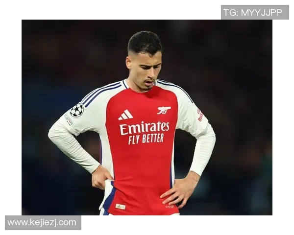 德甲激战多特蒙德逆转阿森纳红牌争议引发全场热议与转会传闻 德甲激战多特蒙德逆转阿森纳红牌争议引发全场热议与转会传闻