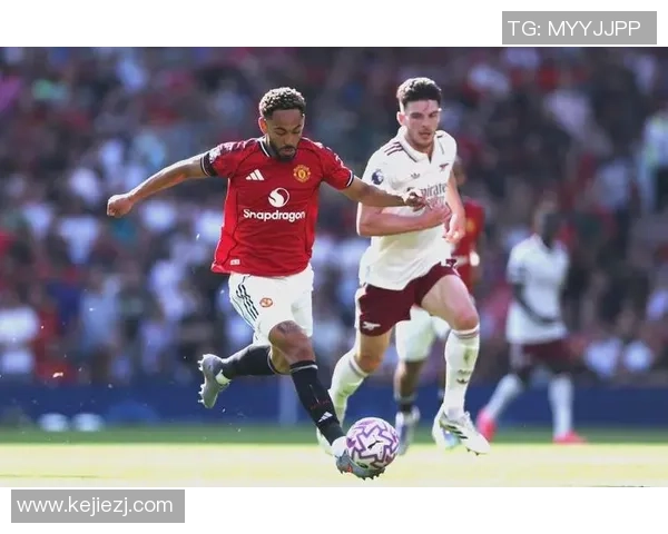 中超激战阿森纳险胜皇马争议判罚引发全场热议