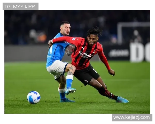 国王杯精彩对决AC米兰5-0大胜那不勒斯神扑瞬间震撼全场引发转会热议 国王杯精彩对决AC米兰5-0大胜那不勒斯神扑瞬间震撼全场引发转会热议