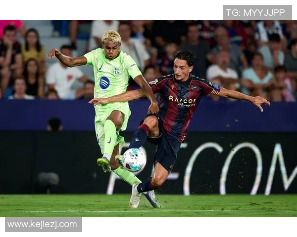 西甲激战巴萨险胜那不勒斯乌龙球成比赛转折点精彩集锦回顾