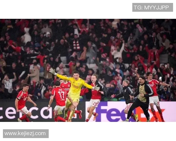 中超精彩对决本菲卡逆转拜仁绝杀瞬间引发全场狂欢