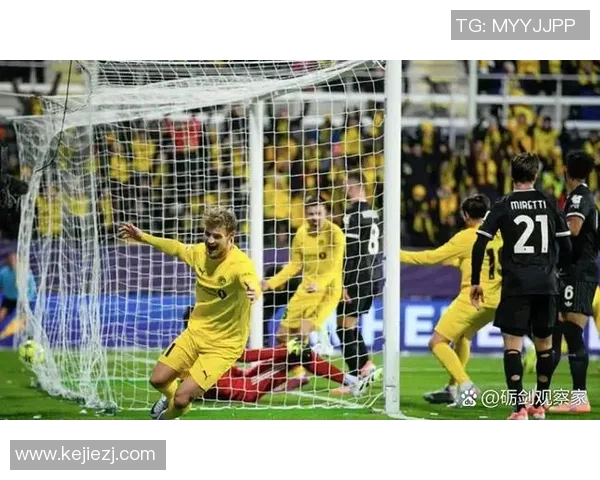 德甲激战巴萨与切尔西战平引发转会风波全场沸腾